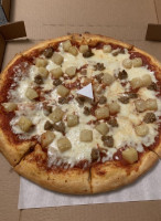 Quido's Pizza food