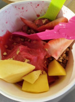 Menchie's Frozen Yogurt food