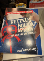 Wetzel's Pretzels food