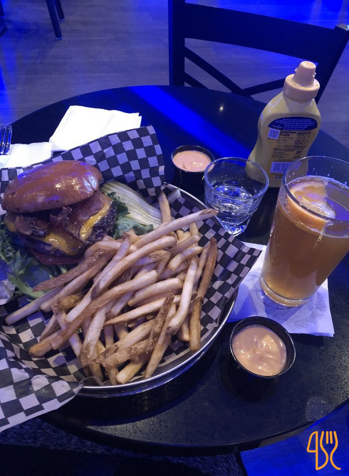 Beach Rock Music And Sports Lounge