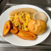 City Caribbean Cafe food