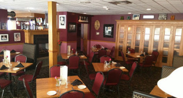 Hideaway Grille inside