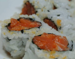 Tomo 7 Sushi food