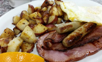 Country Skillets food