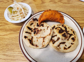 Francisco's Salvadoreño food