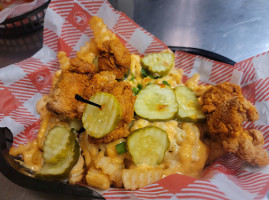 Hattie B's Hot Chicken Nashville Midtown food