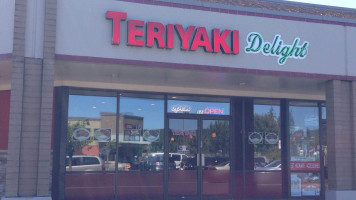 Teriyaki Delite inside