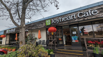 Joyheart Cafe outside