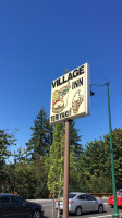 Village Inn Burgers And Teriyaki inside