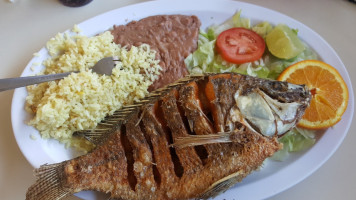 Mariscos Martin food