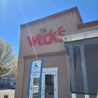 Weck's outside