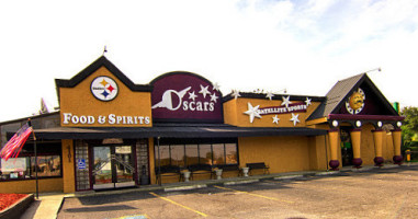 Oscar's Food and Spirits inside