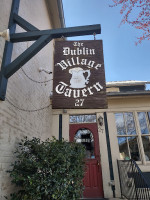 The Dublin Village Tavern food