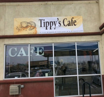 Tippy's Cafe food