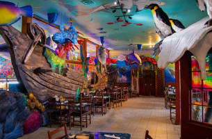 Crab Daddy's Calabash Seafood Buffet inside