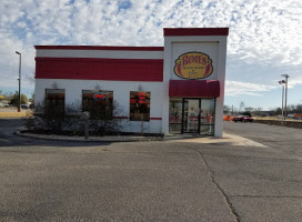 Ron's Hamburgers Chili outside