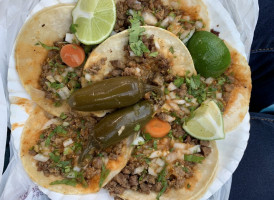 Silva's Taco Truck food