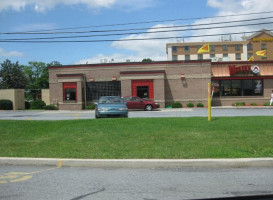 Wendy's outside