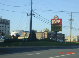 Wendy's outside