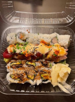 Senro Sushi food