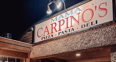 Mama Carpino's food