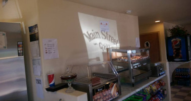 Main Street Grill food