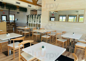 The Quarry Modern Eatery food