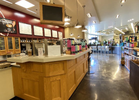 The Coffee Bean Tea Leaf Kapolei inside