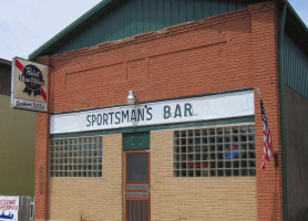 Sportsman's outside