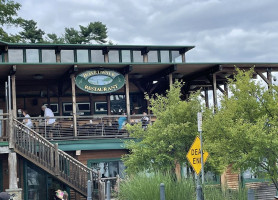 Boardwalk Marina food