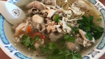 Luu New Tung Kee Noodle food