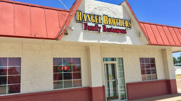 Rangel Brothers Family food