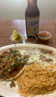 Taqueria Los Gallos 2 food