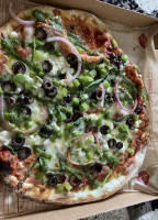 Mod Pizza food