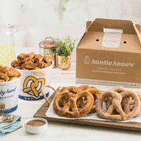 Auntie Anne's food