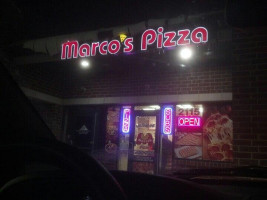 Marco's Pizza Wixom food