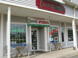 Giacomo's Pizza inside