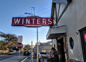 Winters Tavern food