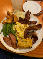 Boatwright's Dining Hall food