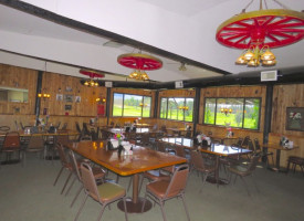 Jerry's Bar Restaurant At Meadow Creek Golf Course inside