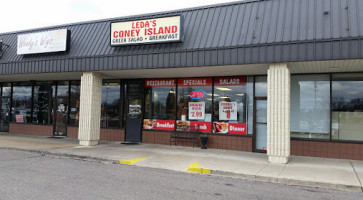 Leda's Coney Island outside