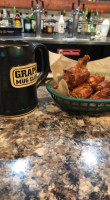 Grap's Burgers Brews food