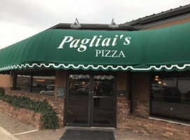 Pagliai's Pizza outside