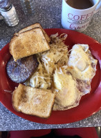 Betty's Diner food