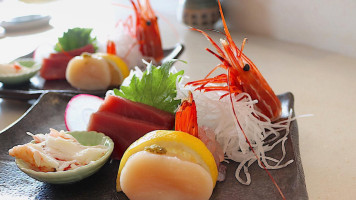 Sushi Noguchi inside