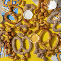 Auntie Anne's food