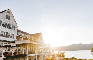 The Lakehouse At The Sagamore Resort inside