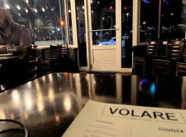 Volare Bistro food