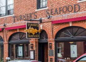 Turner's Seafood At Lyceum Hall food