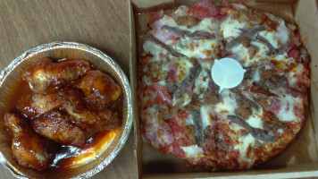 Jaspare's Pizza food